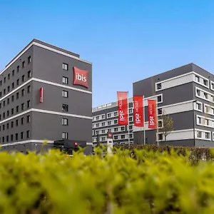 Ibis Airport Hotell